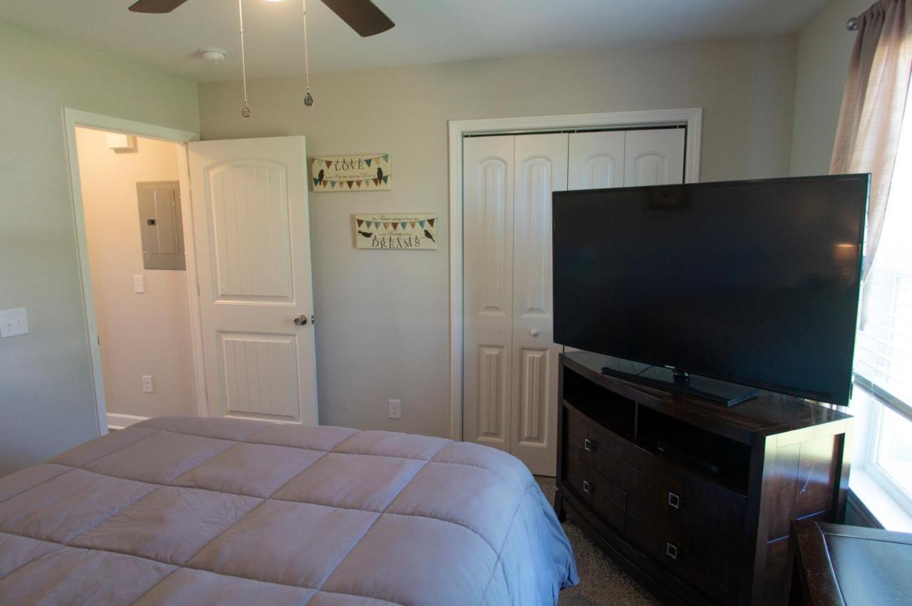 Great Little Guest Suite With Private Entry & Deck! Pet Friendly & 30 Mins To Nashville! Ashland City Bagian luar foto