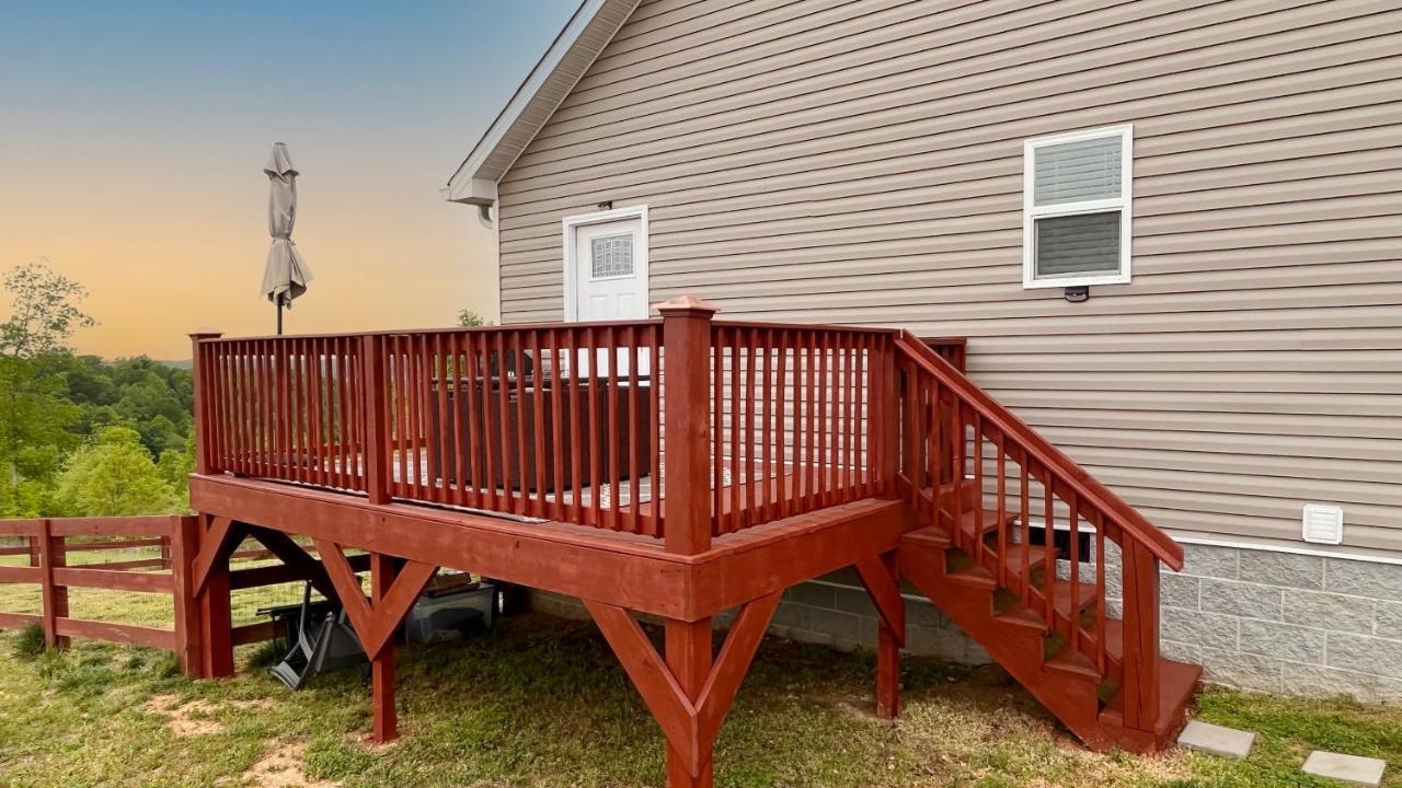 Great Little Guest Suite With Private Entry & Deck! Pet Friendly & 30 Mins To Nashville! Ashland City Bagian luar foto