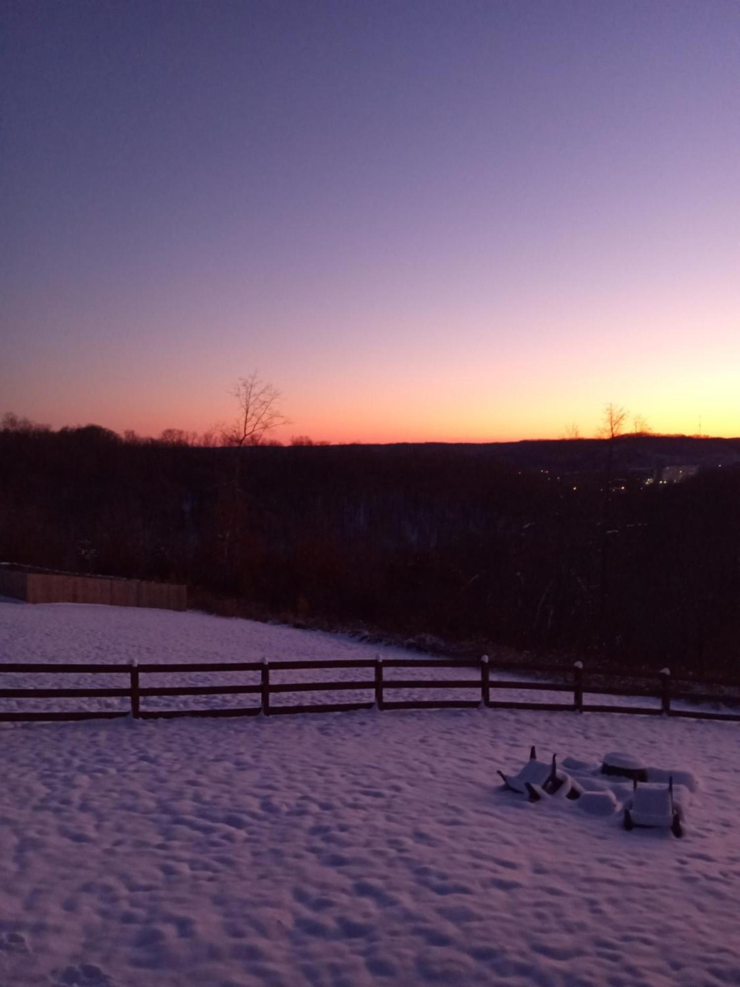 Great Little Guest Suite With Private Entry & Deck! Pet Friendly & 30 Mins To Nashville! Ashland City Bagian luar foto